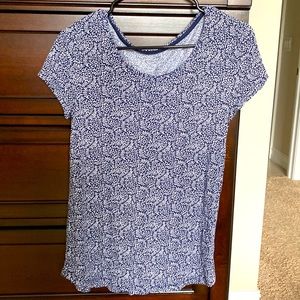 Navy and white cotton t shirt